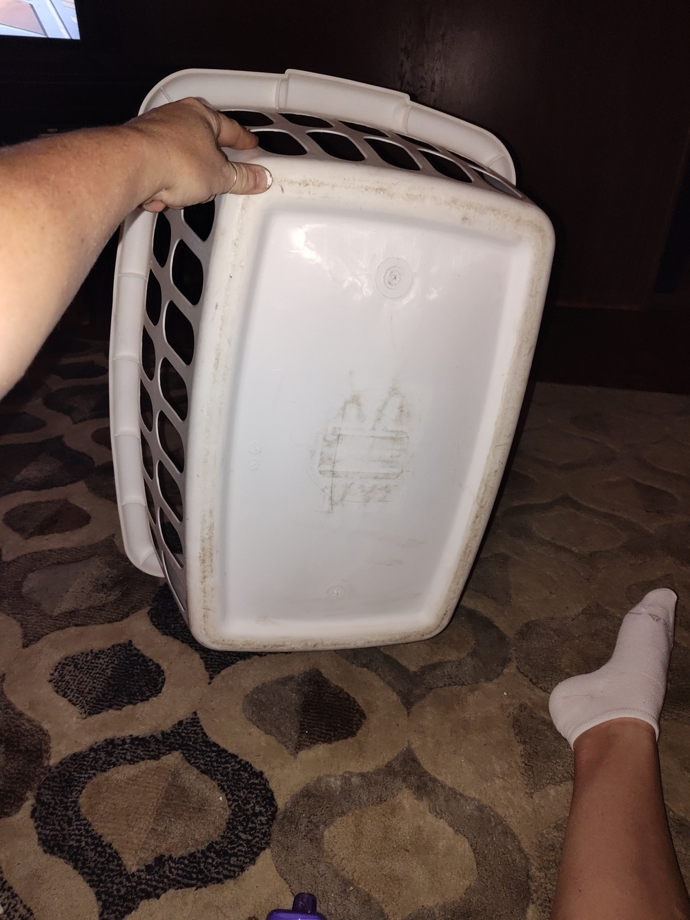 White Rectangular Laundry Basket - Durable Plastic - Picture 3 of 3